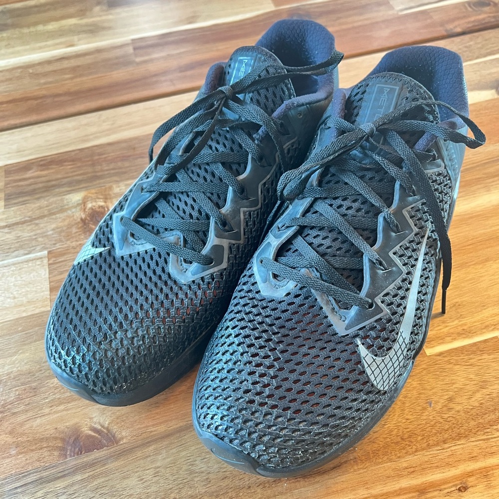 NIKE Men’s Metcon 6 Size 13 Black